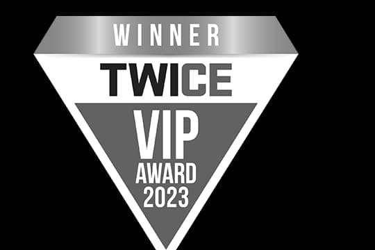 large-cards/award-2023-Twice VIP_bw